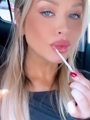 #onthisday @buxomcosmetics 🩷🩷 #lipglossswatch #glossylips #lips #lipglossbusiness 