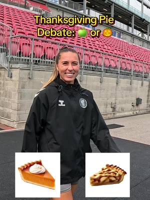 The ultimate Thanksgiving debate: Team Apple 🍎 or Team Pumpkin 🎃?  Happy Thanksgiving from all of us! 🧡🦃 #AFCToronto #RunItOurWay #thanksgiving #applepie #pumpkinpie 
