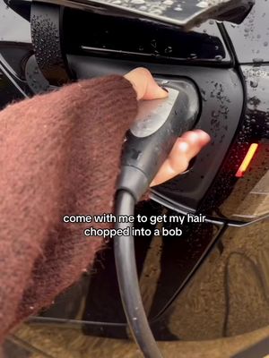 Come with me to get my hair cut into to a bob 🤎 #fyp #hair #hairstyle #hairtransformation 