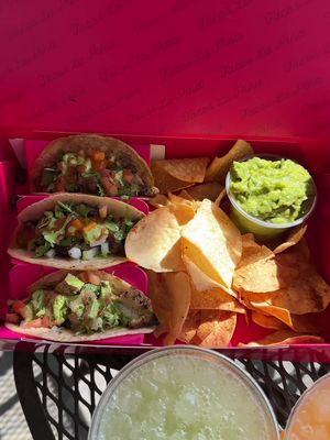 Tacos!!@Tacos La Piña @Mustard Food App 