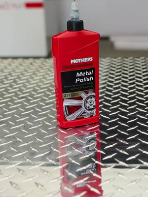 No matter if you apply it by hand or use any of Mothers Power polishing tools, California Gold Metal Polish gently cleans, restores and protects your polishable metal surfaces to their original high-gloss shine and brilliance. #motherspolish #diydetailing #cartok