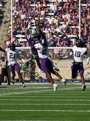 Like a good neighbor @Jaron Tibbs is there ⚒️ #KStateFB #kstatefootball #emaw #manhattanks #kstate 