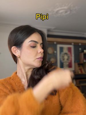 Quand tes règles sont en retard e tu commences à paniquer 😅  c’est l’un de les premiers vídeos que j’ai posté ici et je l’ai enregistré à nouveau parce maintenant mon accent est meilleur 😂 #humour #bébé #grossesse #enceinte #menstruation 