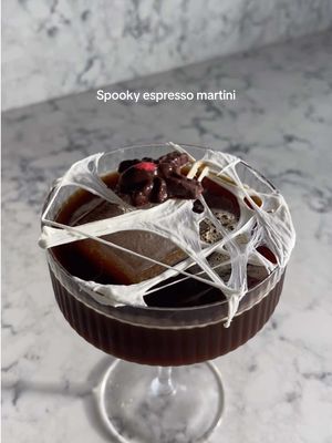 tis the season #halloweendrink #espressomartini 