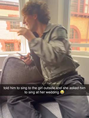 who needs a dating app when u can sing out the window 🤪 #singing #untilifoundyou #franksinatra #berklee #boston 