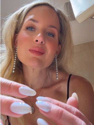 #GRWM part 2 !!! @TOVA Jewelry  @Batiste  @Moroccanoil  @bareMinerals  @YSL Beauty  @Jones Road Beauty  @Laura Mercier  @Saie  . . #glammakeup #saturdaynightfever #makeupgrwm #beautylovers 