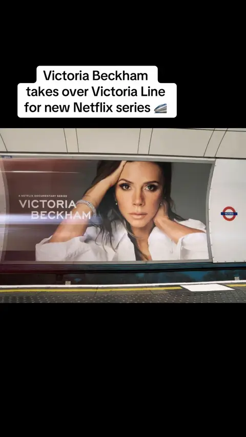 @Victoria Beckham takes over the Victoria Line platform (at Victoria Station) to mark her new @Netflix documentary 🔥  A seamless collaboration!  #victoriabeckham #netflix #victoriabeckham #beckham #marketing
