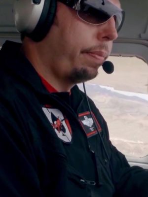 Area 51 has some of the most heavily restricted airspace on Earth, so what happens when a civilian aircraft approaches it? 🎥: #Area51TheCIAsSecret