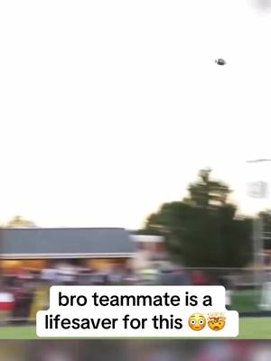 He saved the entire play 😮‍💨🔥 (via refend/ig)  #football #footballtiktok #highschool #highschoolfootball #viral 