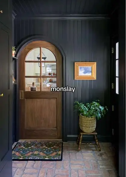 Slaying all week… which day is your fave? 💅 #interiordesign #interiordesigninspo #homedecor #homedecorinspo #housetour #interiordesigntrends #interiordesigntok #rusticdecor #bohohome #eclectichome 