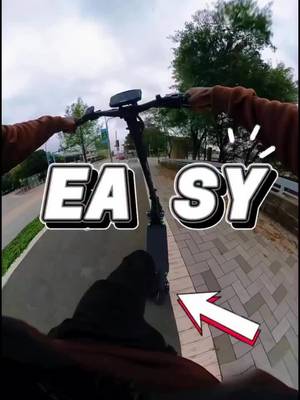 Too easy on the GX3 ⚡️   #gotrax #electricscooter #scootertricks #escooterlifestyle #scooter 