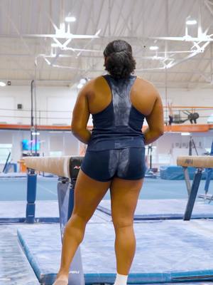 Baddie alert! Mic'd up with Kennedy Brown #gymnastics #fightingillini #baddie
