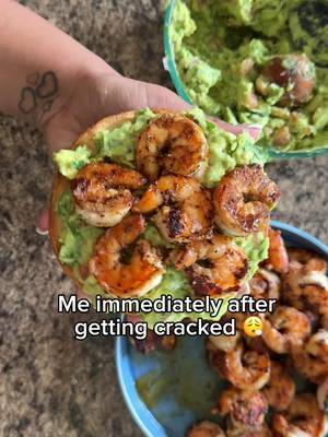 What? I’m married 😛😝😍 #shrimptostadas #easylunch #quickdinnerideas 