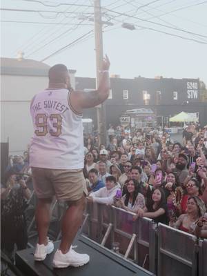 ON MY TERRY CREWS TIP 🤣🤣🤣 Nothing like performing live and putting on a show for the people! @Holo Holo Music Festival THIS Saturday for the first time in Hawai’i! Who’s goin?! LESSKAUUUU!!!  #JohnnySuite #HoloholoHawaii