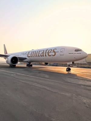 New drip for our Boeing 777. ✨ #Emirates #Aviation #PlaneTok #AVGeek #777