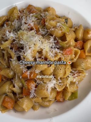 The sauciest cheesy marmite pasta for the lovers AND the haters x Listen however you feel about marmite, I need you to be here with an open heart and mind. This works. It does what miso might do. It adds depth and savouriness and compliments everything else going on. So trust me on this. It's really rather nice 💛🖤 INGREDIENTS: 320g butternut squash peeled and cubed 2-3 cloves garlic, sliced 1 leek, finely diced 2 sage leaves, thinly sliced 1 tbsp marmite 35g vegan butter, cold and cubed 200g pasta 150ml pasta cooking water 10g nutritional yeast 25ml oat milk Half a lemon juiced #veganpasta #marmite #pastarecipe 