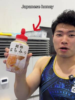 Japanese vs. American Style Grip 🍯 #gymnastics #gymnast #sports #olympics #japan  