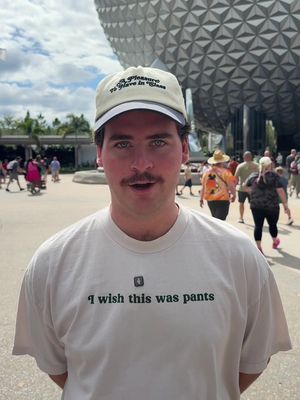 Drinking around the world at Epcot 3