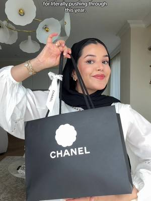 A little unboxing ✨🤍 #unboxing #designerbag  #chanel #chanelunboxing 