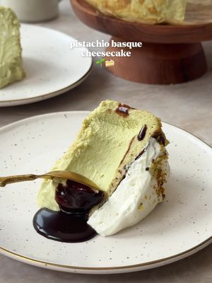 creame basque cheesecake balanced with pistachio notes 🌱