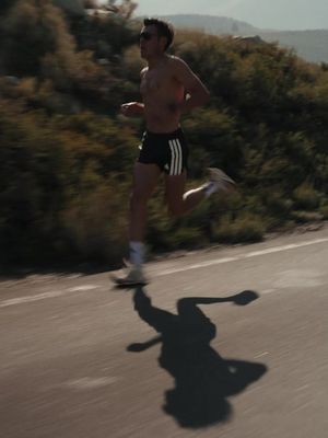 Capri Fall Marathon Training Camp. A week in the thin air of the Sierra Nevada, where each climb tested the team, and each breath set the rhythm of the season ahead. Fueled by Cadence