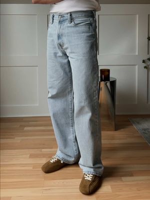 Current fall pant rotation. Which is your favourite?  Abercrombie Baggy Jeans Aritzia effortless pants Abercrombie Loose Fit Jeans H&M Loose-fit Tailored Pants Uniqlo :C Sweatpants Abercrombie Baggy Trousers #outfitinspiration #OOTD #outfitideas #streetwear #mensfashion 