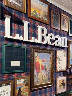 For the next six weeks in New York City, fall belongs to flannel! Here's a peek inside the L.L.Bean Residency in SoHo. 👀