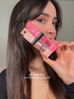 @e.l.f. Cosmetics glow reviver plumping lip oil ‘piggy bank’ & ‘burst bubble’ 💋 #elfcosmeticslip #elfcosmestics #lipplumper #lipswatch #newmakeup 