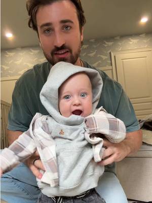 When dad is in charge of getting backs ready for the pumpkin patch 🎃  #fypage #fyp #MomsofTikTok #OOTD 