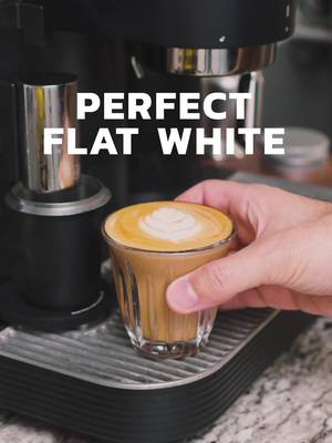 You can make the perfect Flat White at home Smooth, balanced, and creamy; right between a Cortado and Cappuccino. Recipe: • 5oz cup • Double shot espresso (18g in, 36g out) • 4oz steamed milk at 140°F / 60°C Silky texture, rich taste, and that perfect balance of coffee and milk 🤎 So tell me… are you team Flat White or Cortado? #coffeeathome #flatwhite #homebarista #coffeelover #creatorsearchinsights 