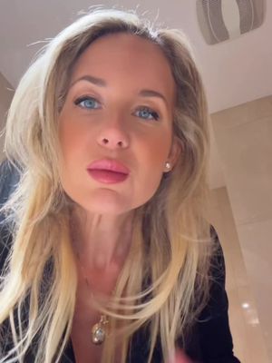 #glamready using @bareMinerals @YSL Beauty @Jones Road Beauty @Laura Mercier @Saie @urban decay @L’Oréal Paris @Valentino.Beauty  . . .  #glamour #mtlblogger #mtltiktok #explorepage 