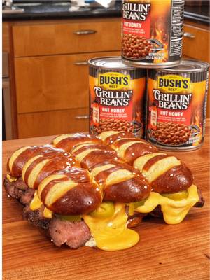 Unreal tailgate combo using @Bush’s Beans  Grillin’ Beans with @Mike’s Hot Honey  #BushsBeansPartner #sliders #tailgatefood #steak #beercheese  