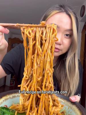 Dan dan noodles   Add on these mouthwatering Easy Dan Dan Noodles to your weeknight roster. Spicy, savory, and nutty noodles that can be plated within 25 minutes! #asianfood #EasyRecipe #noodles #easymeals #quickmeals