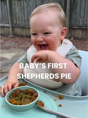 baby’s first shepherd’s pie 🫛🥧🥕 #blwideas #toddlermeals #babyledweaning 👩‍🍳: @Jacq of All Trades 