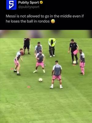 They didn’t let Leo Messi to go in the middle 😭 #leomessi #messi #intermiami #MLS #tekkers #rondo #footyskills #jordialba #suarez #funny #foryou #fy #4u #trending 