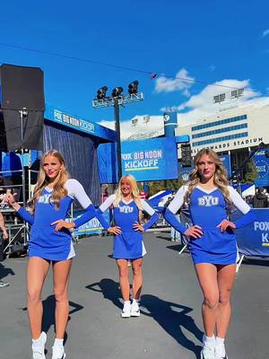 hey, @FOX Big Noon Kickoff COME BACK SOON!!  @claragarner @haileykbay @K8  #foxbignoonkickoff #utahvsbyu #holywar #byufootball #byucougarettes 