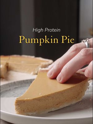 Full Recipe & Macros Below 👇🏻 Protein Pumpkin Pie 🥧🍂 (8 Servings) Per Serving: ~165 kcal | 11P | 15C | 7F Ingredients • 1 Frozen Ready-to-Bake Pie Crust (like Pillsbury) • 1½ cups (360g) Pumpkin Puree • 1 cup (240ml) 2% Milk • 3 tbsp (42g) Non-fat Plain Greek Yogurt • 1 scoop Boba Tea Protein – Pumpkin Spice Milk Tea Flavour • ¼ tsp Cinnamon • 2 large Eggs • ½ tsp Vanilla Extract • 2 tbsp Brown Sugar Stevia (or adjust to taste) Directions 	1.	Preheat oven to 425°F (220°C). Place the frozen pie crust on a baking sheet for stability. 	2.	In a large bowl, whisk together pumpkin puree, milk, Greek yogurt, protein powder, cinnamon, eggs, vanilla, and brown sugar stevia until smooth and creamy. 	3.	Pour the pumpkin mixture into the pie crust, spreading evenly. 	4.	Bake at 425°F for 10 minutes, then reduce heat to 350°F (175°C) and bake for another 35–40 minutes, or until the center is set and a knife inserted near the center comes out mostly clean. 	5.	Let the pie cool completely at room temperature (about 2 hours) before slicing. 	6.	Optional: Chill in the fridge for 1–2 hours for a firmer texture before serving. 10% off @Boba Tea Protein using code "ROGAN" c: #high#highproteincalorie #dessert #Recipe #EasyRecipe 
