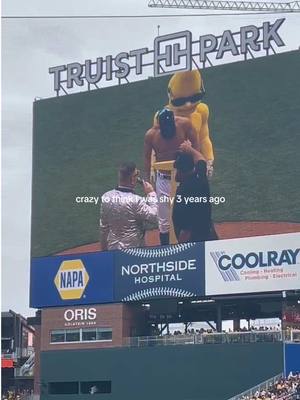 how the tables have turned #savannahbananas #baseball #fyp #atlantabraves #codyjohnson 