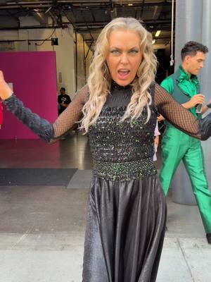 She’s a baddie!!! Make sure to vote! Text “ELAINE” to 21523 ten times 