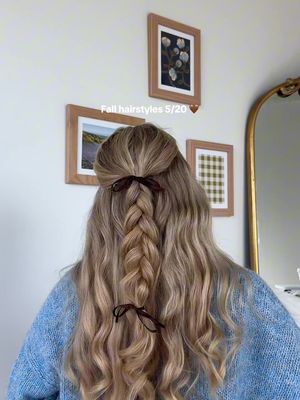 Easy & cute hairstyles >>> #fallhairstyles #fallhairtrends #braidedhairstyles #bowhairstyle #halfuphalfdown 