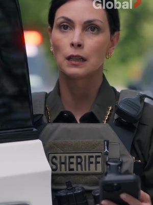 Anyone else's heart racing?! Don't miss #SheriffCountry Fridays at 8et/9mt on Global. Also streaming on STACKTV. #MorenaBaccarin #highlight #drama #tvshow #action