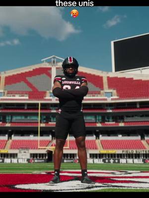 from our field to our fit 🔥 #CollegeFootball #uniform #louisville 