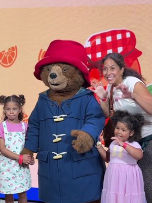 Welcome to Paddington’s world! 🐻 Create memories you’ll never forget, no matter your age. 🚂✨ #paddingtonbear #thingstodoinlondon #londonactivities #weekendinlondon #london