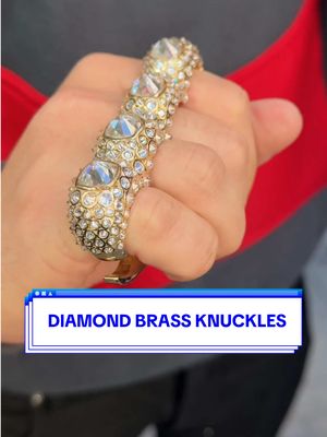 @TraxNYC I WANT TO BUY THE UPSIDE DOWN DIAMOND BRASS KNUCKLES ❗️ #Mosesthejeweler 