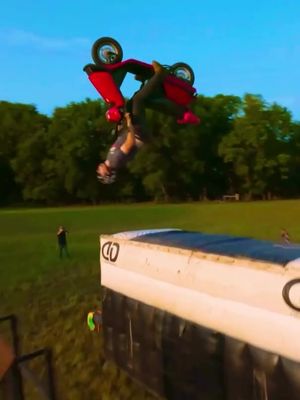 Elite scooter flip 🔥 Via saylor_143 on IG #XGames #MotoX 