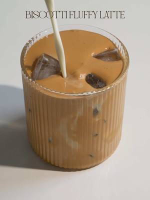 This works with instant coffee too, and it’ll still taste great pls try it 💌✨ #biscottilatte #fluffycoffee #icedcoffee #whippedcoffee 