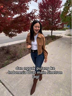 Mau kerja ke luar negeri tapi bingung mulai dari mana? 🌍 Atau belum tahu negara mana yang cocok buat karier kamu? Tenang, @workabroad by Ruangguru siap bantu kamu dari A–Z! Mulai dari persiapan CV, career insight, sampai panduan negara yang paling pas buat kamu! 💼✈️ Pindah ke luar negeri bukan cuma mimpi lagi!  #WorkAbroad #CareerAbroad #KerjaDiLuarNegeri #WorkaboardID #toronto