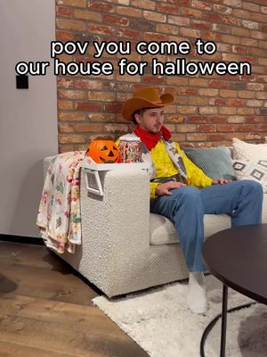 #AD POV: you come to our house for Halloween 👻 Halloween mischief courtesy of Müller FRijj - who knew milkshakes could be this freaky? @Müller UK & Ireland #GetYourFreakOn