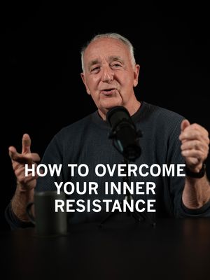 How to Overcome Inner Resistance & Fear of Failure The first step is to identify what is the most important project for you to be working on. Turns out, there's a simple answer to that. @spressfieldexplains here and on the Huberman Lab podcast out now. Steven Pressfield is the author of The War of Art and seasoned expert in how to overcome the inner force of "Resistance"—the self-sabotaging tendency to procrastinate on your life's most important work that keeps you from realizing your professional and creative potential. As the author of numerous best-selling books and screenplays, Steven understands resistance firsthand and how to overcome it. Instead of giving inspirational stories or quotes, he shares actionable tools for defeating inner resistance that work. His approach is concrete and can teach you how to work like a pro even if you've never been published or are entering a new field. Steven's routines for cultivating discipline and focus, including his physical training regimen (he is incredibly mentally and physically vigorous at 82), are applicable for anyone. He gives you effective practical strategies for how to structure your day, overcome procrastination and self-doubt and do your best, most meaningful work. #huberman #hubermanlab #hubermanlabpodcast #stevenpressfield
