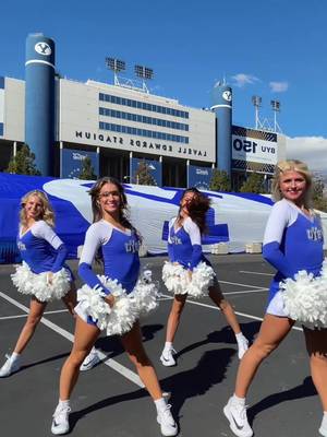 we love a little Pom trend!!  @lyza bull @lolalross @em!!! @gracie nakken  #byucougarettes #fyp #collegedanceteam #trending #pom 